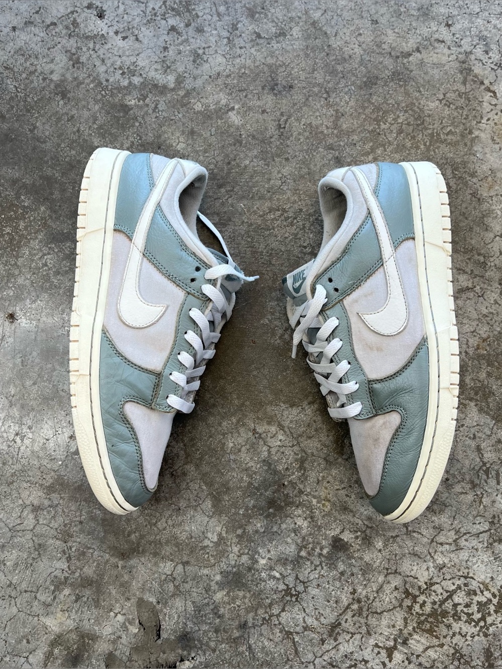 Nike Dunk Low PRM Mica Green DV7212-300 Men’s Size 9.5 Canvas Leather Sneakers